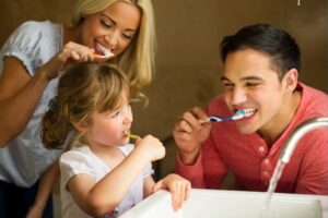 CSC- How To BrushYouTeeth Brush Your Teeth - Family