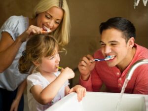 Brush Your Teeth - Family