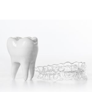 Clear aligners with tooth model