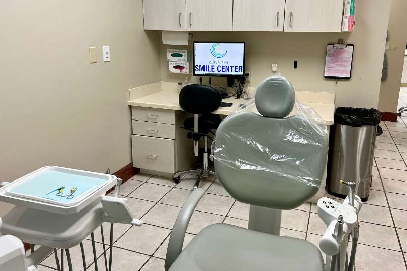 Cleveland Smile Center Dentists - Patient Treatment Room