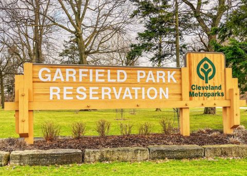 Garfield Reservation Sign in Garfield Heights OH